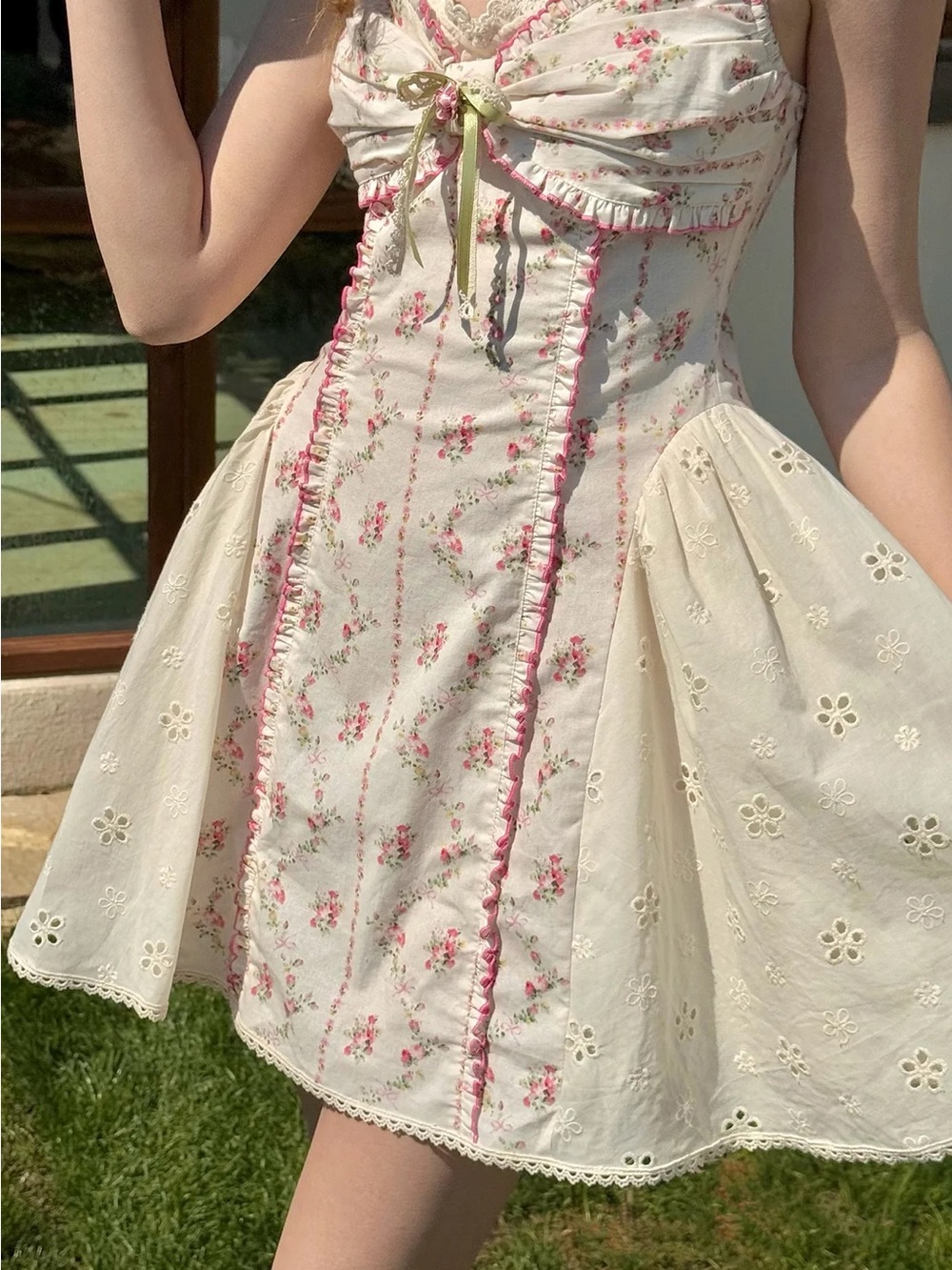 NEW LaceMade Rose Shaved Ice Dress Size S - Picture 4 of 9
